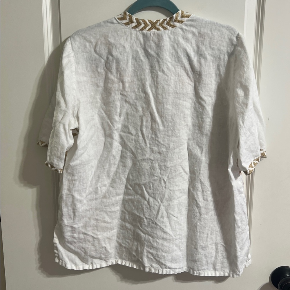 Johnny Was Rianne top medium white floral linen embossed - Picture 9 of 9